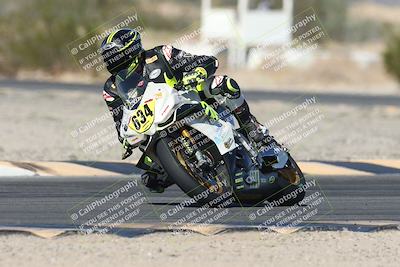 media/Nov-02-2025-CVMA (Sun) [[337aff29ab]]/Race 11-Amateur Supersport Open/